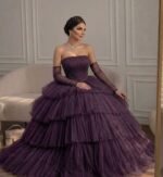 ⁦فستان مناسبات بتصميم أنثوي راقي بتطريز أنيق بلمسات لامعة⁩ - الصورة ⁦14⁩