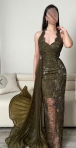 ⁦فستان مناسبات بتصميم أنثوي راقي بتطريز أنيق بلمسات لامعة⁩ - الصورة ⁦12⁩