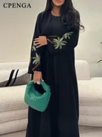 ⁦قفطان نسائي مطرزة سادة لرمضان⁩ - الصورة ⁦4⁩