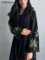 ⁦قفطان نسائي مطرزة سادة لرمضان⁩ - الصورة ⁦2⁩