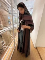 عباية نسائية فضفاضة بأكمام طويلة