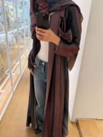 ⁦عباية نسائية فضفاضة بأكمام طويلة⁩ - الصورة ⁦2⁩