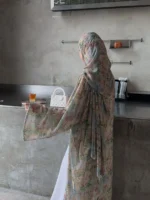 ⁦عباية نسائية بأكمام طويلة⁩ - الصورة ⁦6⁩